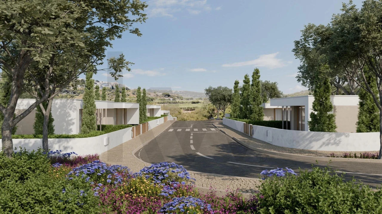 Moradia T3 para Venda em Santa Maria, São Pedro e Sobral da Lagoa Foto 1