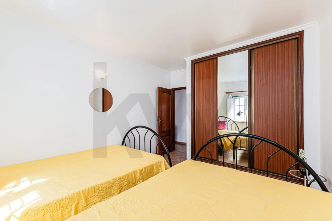 Apartamento T3 para Venda em Alcantarilha e Pêra Foto 9