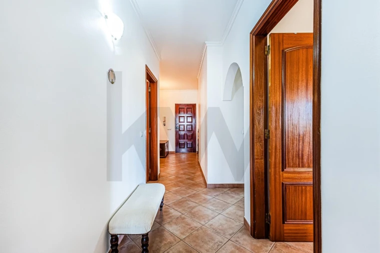 Apartamento T3 para Venda em Alcantarilha e Pêra Foto 14