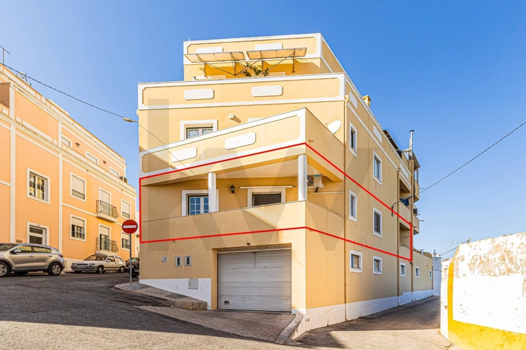 Apartamento T3 para Venda em Alcantarilha e Pêra Foto 2