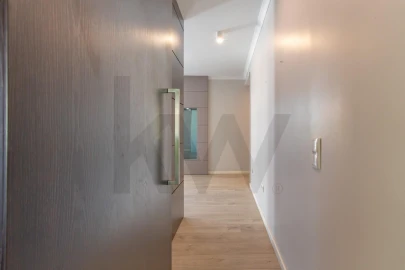 Apartamento T4 para Venda em Alcantara