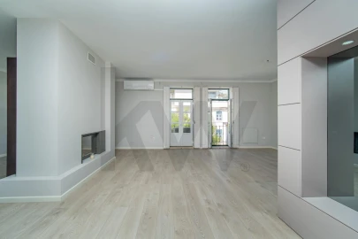 Apartamento T4 para Venda em Alcantara