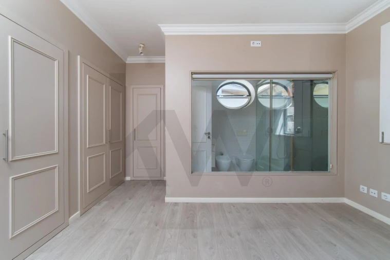 Apartamento T4 para Venda em Alcantara Foto 19