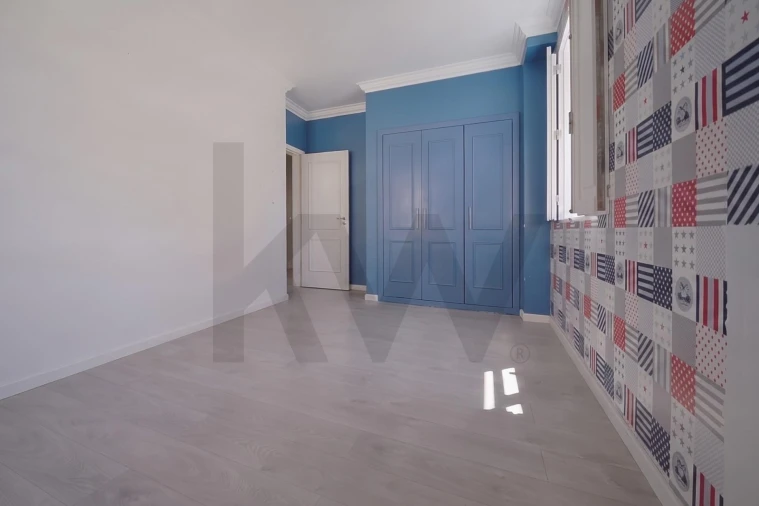 Apartamento T4 para Venda em Alcantara Foto 31
