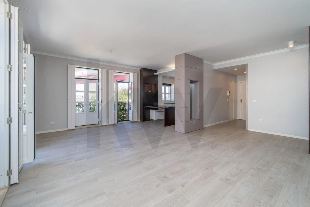 Apartamento T4 para Venda em Alcantara Foto 6