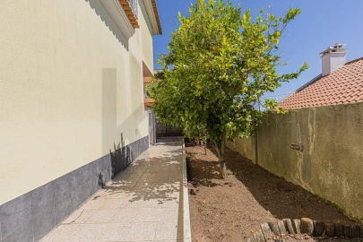 Moradia T5 para Venda em Odivelas