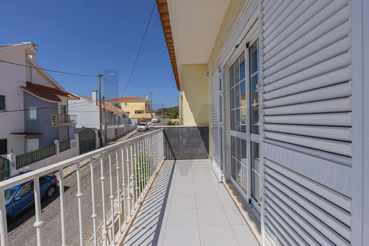 Moradia T5 para Venda em Odivelas Foto 59