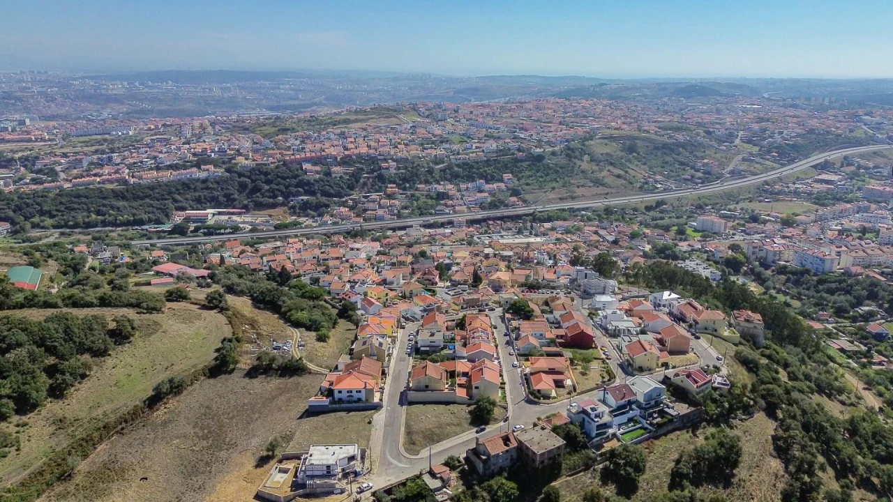 Moradia T5 para Venda em Odivelas Foto 72
