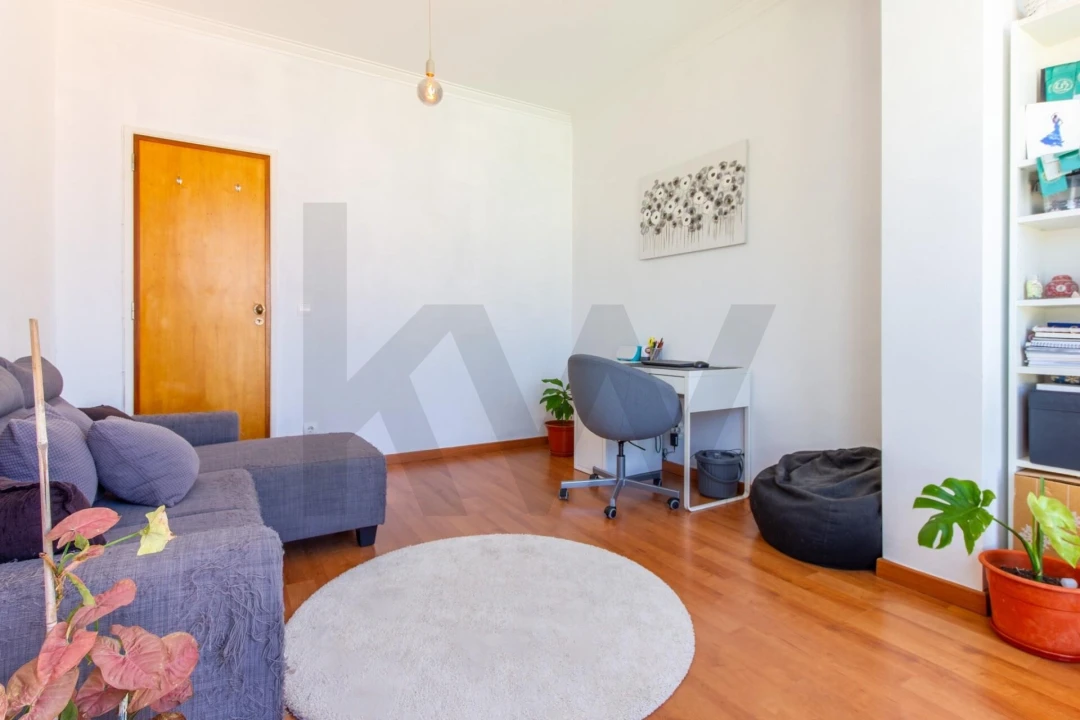 Apartamento T2 para Venda em Alfragide Foto 6