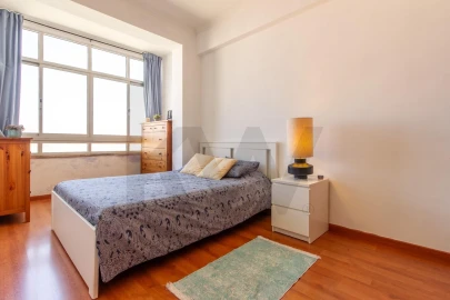 Apartamento T2 para Venda em Alfragide