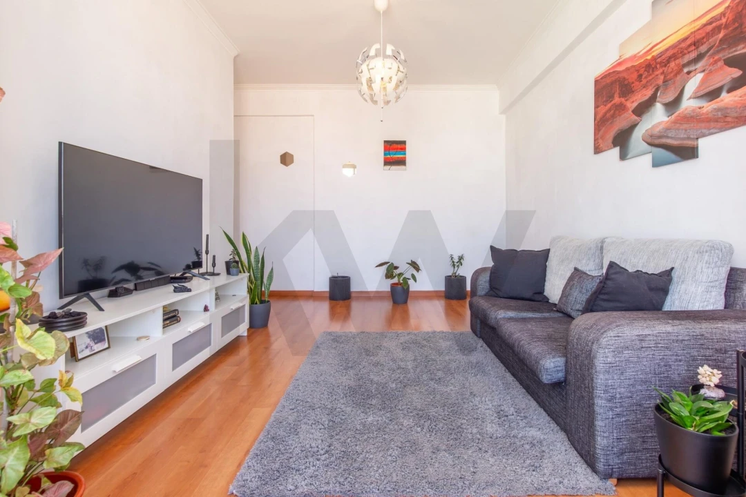 Apartamento T2 para Venda em Alfragide Foto 2