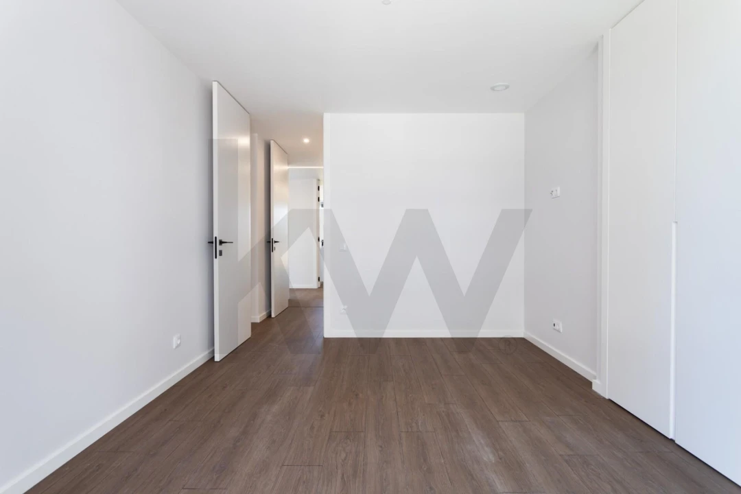 Apartamento T3 para Venda em Carnaxide e Queijas Foto 8