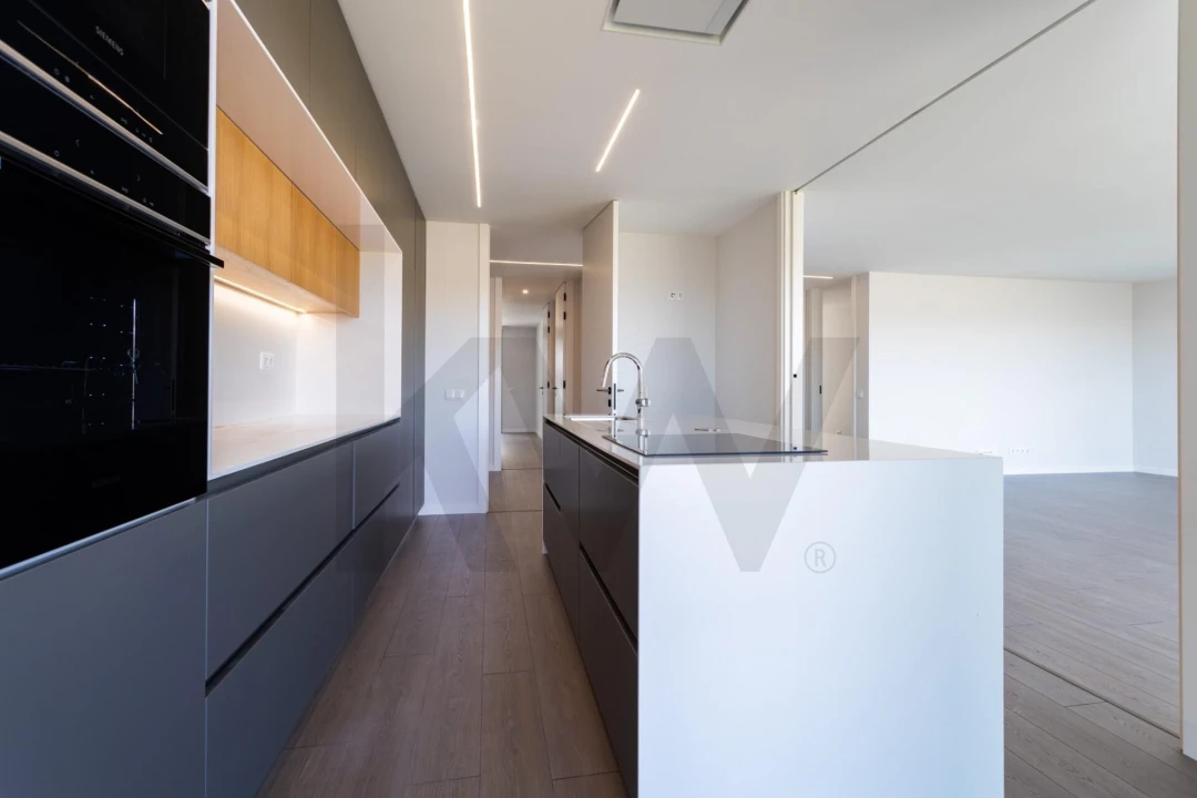 Apartamento T3 para Venda em Carnaxide e Queijas Foto 41