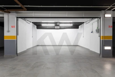 Apartamento T3 para Venda em Carnaxide e Queijas