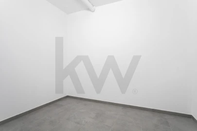 Apartamento T3 para Venda em Carnaxide e Queijas
