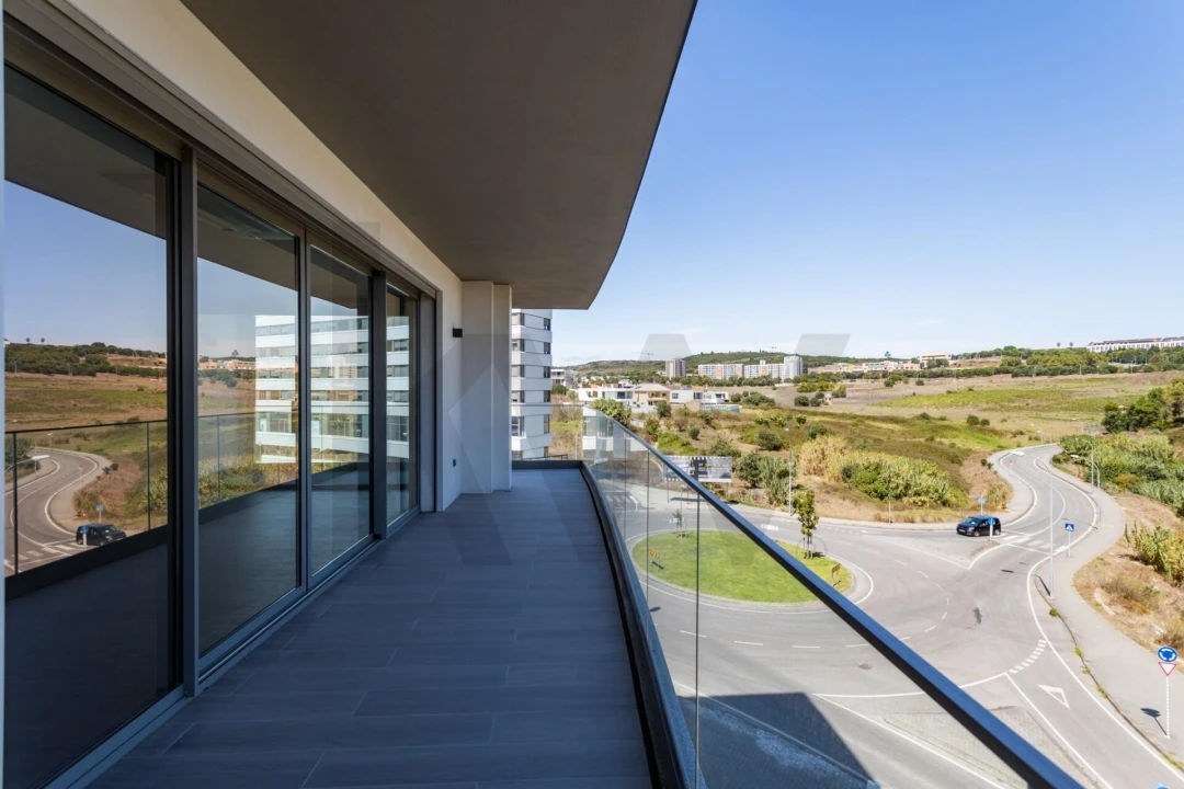 Apartamento T3 para Venda em Carnaxide e Queijas Foto 45