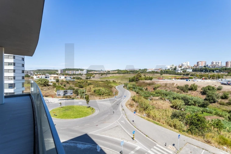 Apartamento T3 para Venda em Carnaxide e Queijas Foto 48