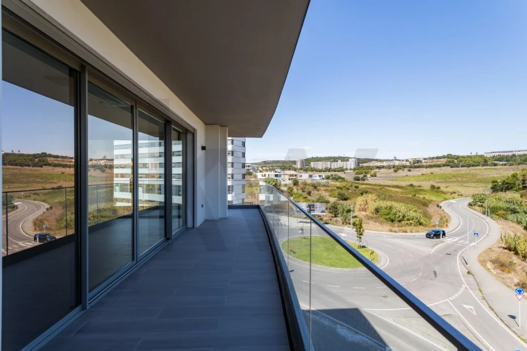 Apartamento T3 para Venda em Carnaxide e Queijas Foto 45