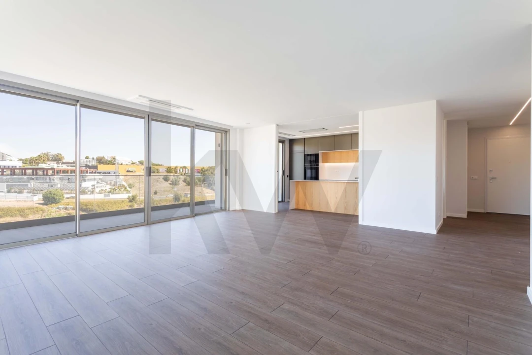 Apartamento T3 para Venda em Carnaxide e Queijas Foto 36