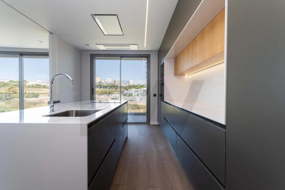 Apartamento T3 para Venda em Carnaxide e Queijas Foto 39