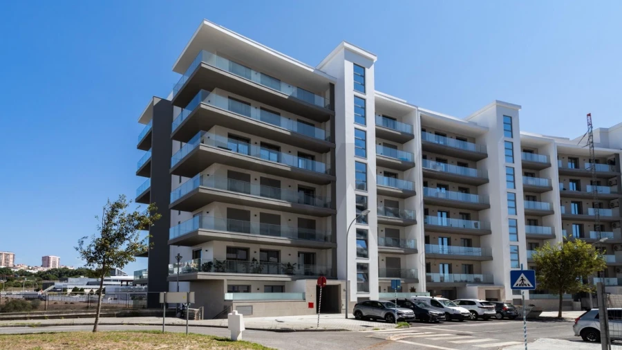 Apartamento T3 para Venda em Carnaxide e Queijas