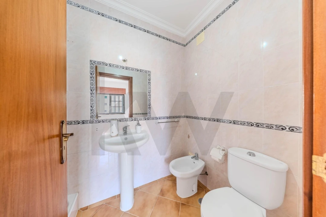 Apartamento T3 para Venda em Benavente Foto 19