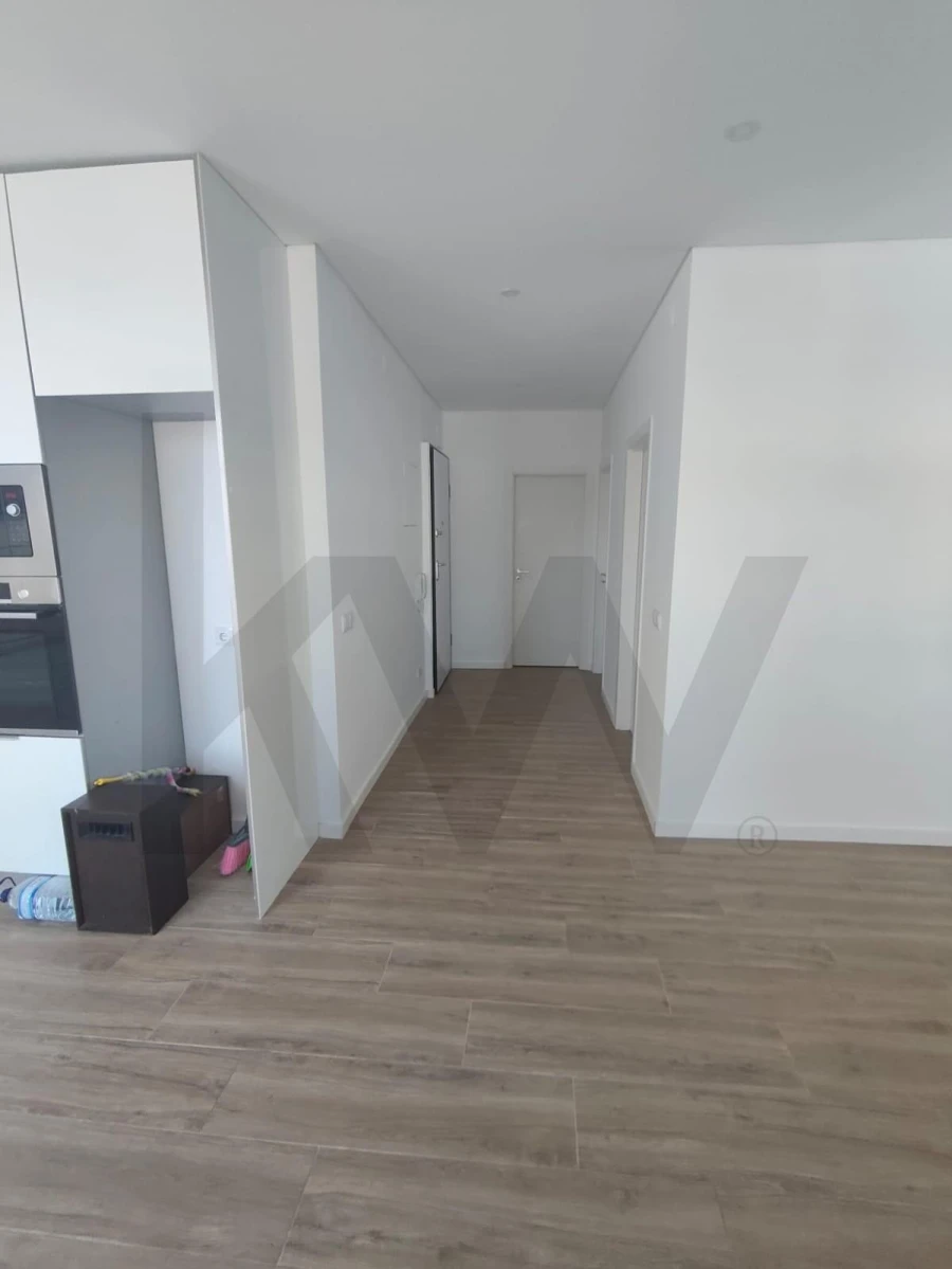 Apartamento T2 para Venda em Amora Foto 2
