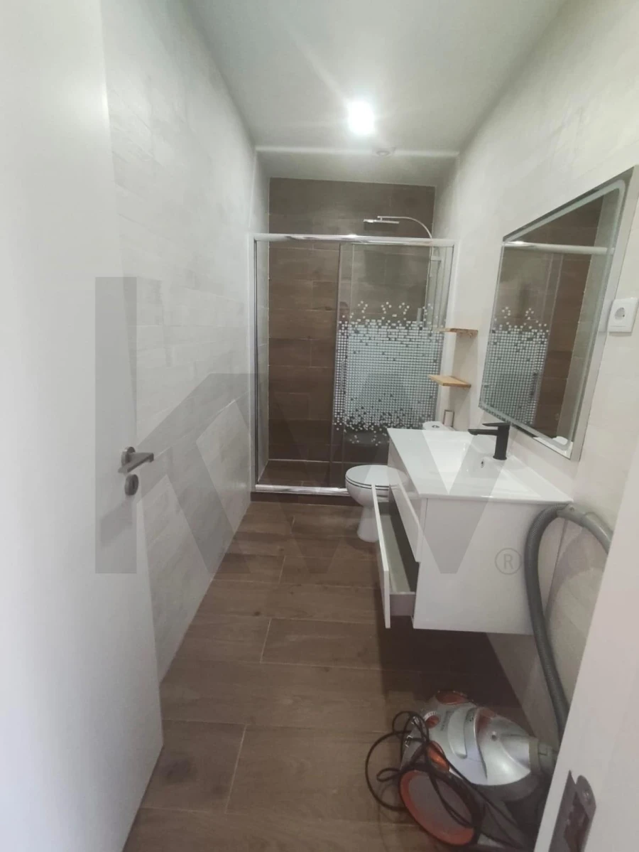Apartamento T2 para Venda em Amora Foto 7