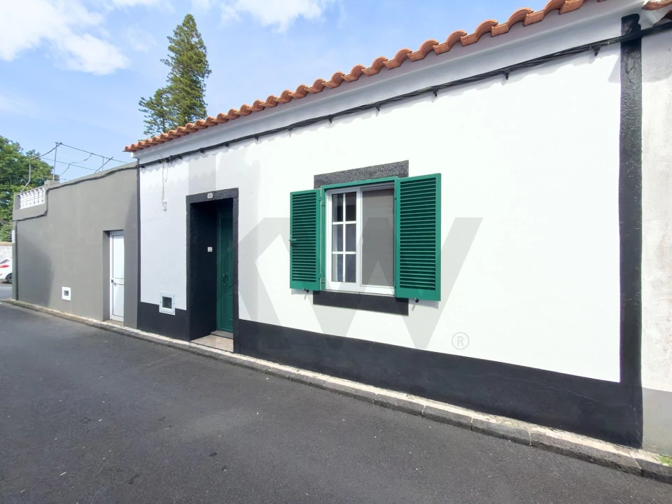 Moradia T2 para Venda em Fajã de Baixo Foto 19