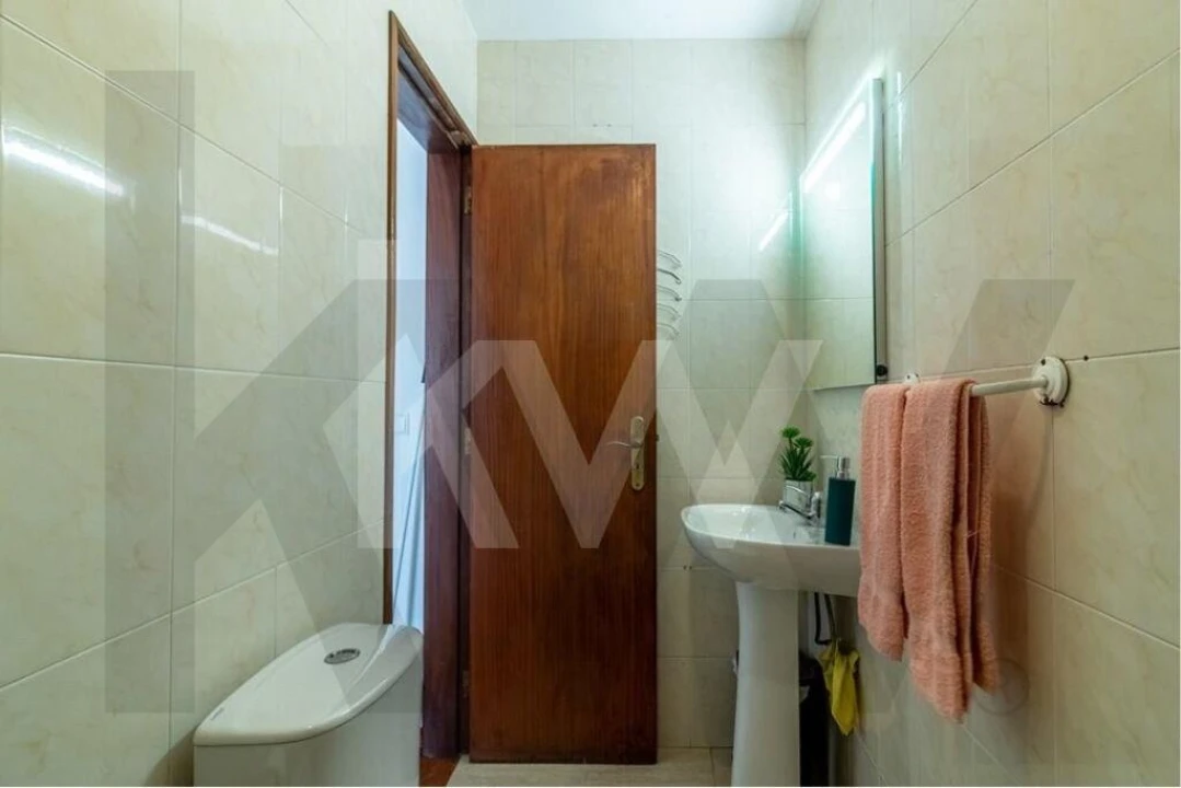 Moradia T2 para Venda em Barbacena e Vila Fernando Foto 14