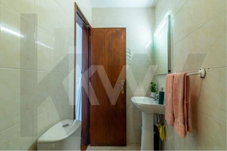 Moradia T2 para Venda em Barbacena e Vila Fernando Foto 14
