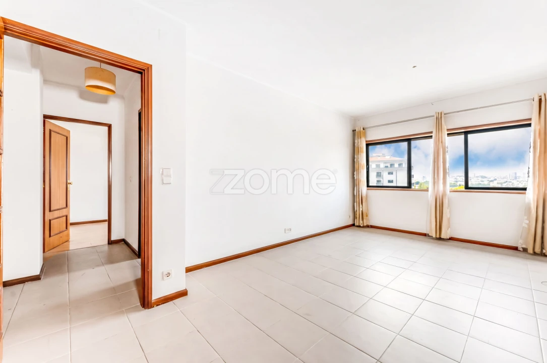 Apartamento T1 para Venda em Mafamude e Vilar do Paraíso Foto 14