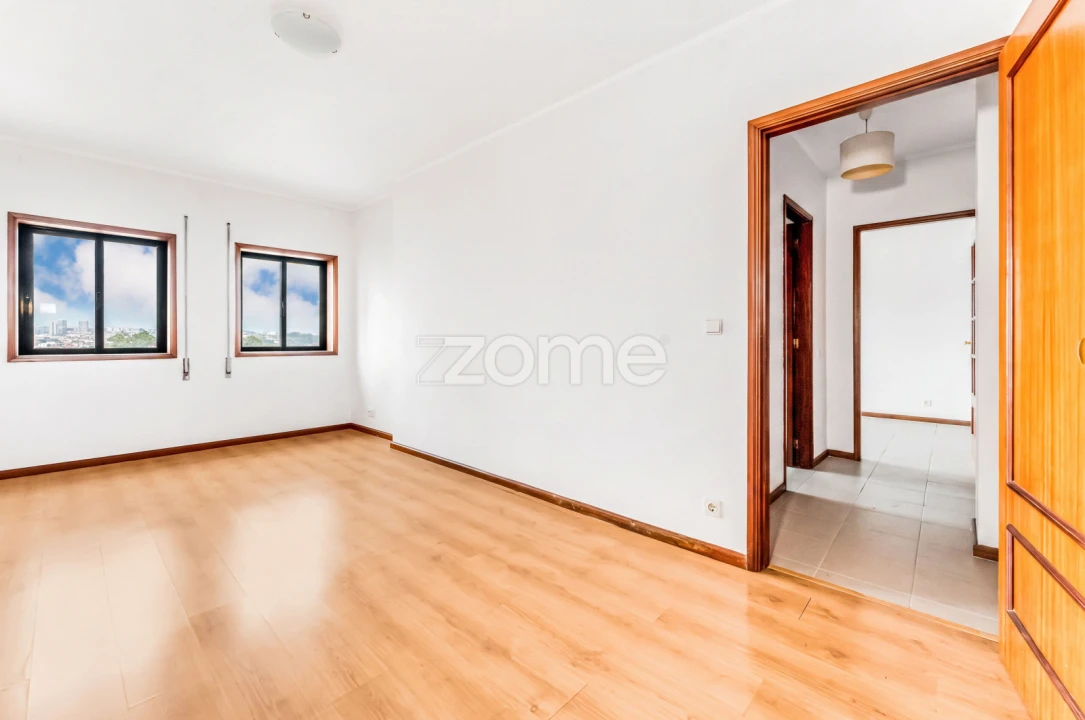 Apartamento T1 para Venda em Mafamude e Vilar do Paraíso Foto 12