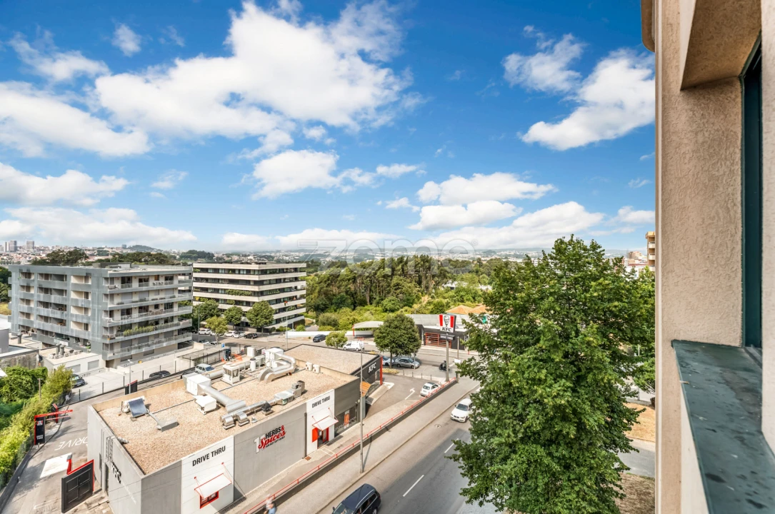 Apartamento T1 para Venda em Mafamude e Vilar do Paraíso Foto 18