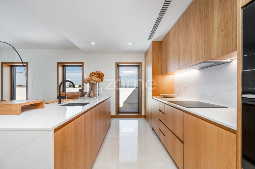Apartamento T3 para Venda em Cedofeita, Santo Ildefonso, Sé, Miragaia, São Nicolau e Vitória Foto 12