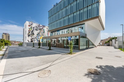 Apartamento T3 para Venda em Cedofeita, Santo Ildefonso, Sé, Miragaia, São Nicolau e Vitória