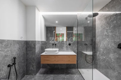 Apartamento T3 para Venda em Cedofeita, Santo Ildefonso, Sé, Miragaia, São Nicolau e Vitória