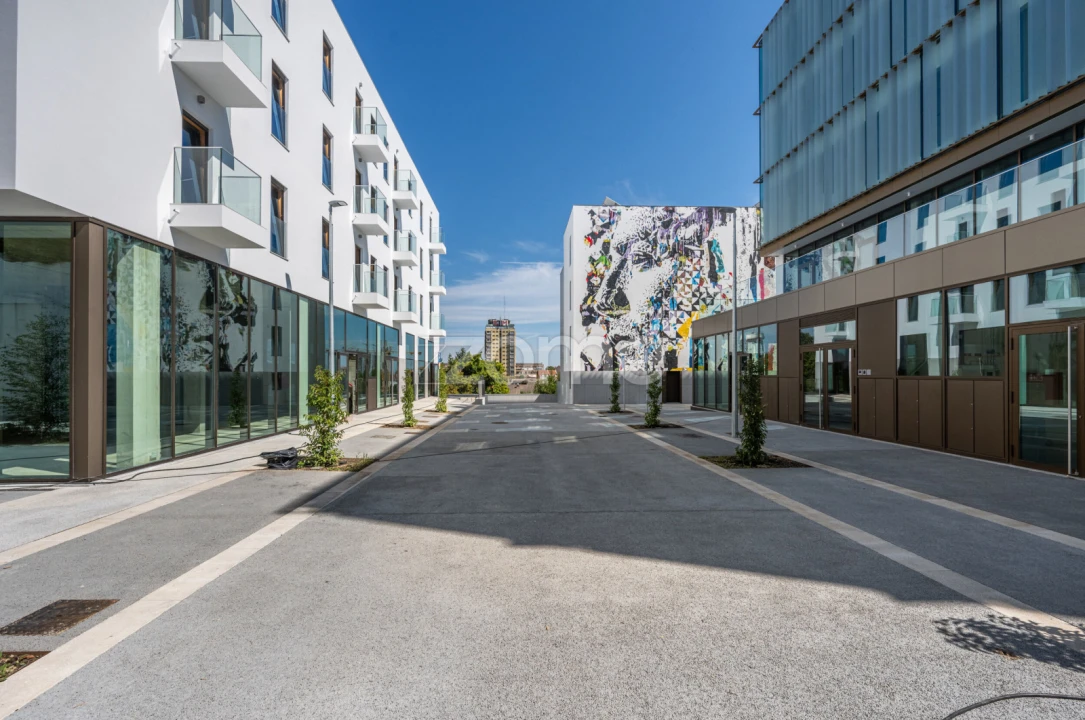 Apartamento T3 para Venda em Cedofeita, Santo Ildefonso, Sé, Miragaia, São Nicolau e Vitória Foto 42