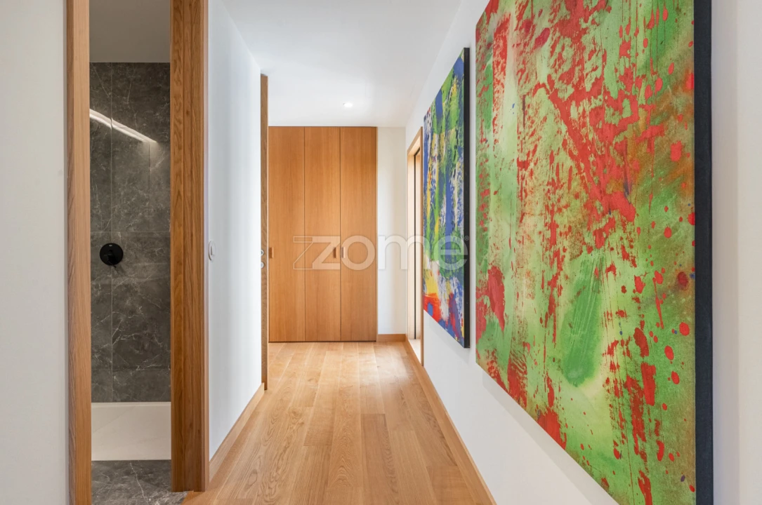 Apartamento T3 para Venda em Cedofeita, Santo Ildefonso, Sé, Miragaia, São Nicolau e Vitória Foto 32