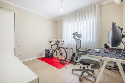 Apartamento T3 para Venda em Fânzeres e São Pedro da Cova