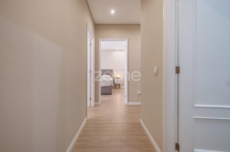 Apartamento T3 para Venda em Fânzeres e São Pedro da Cova Foto 32