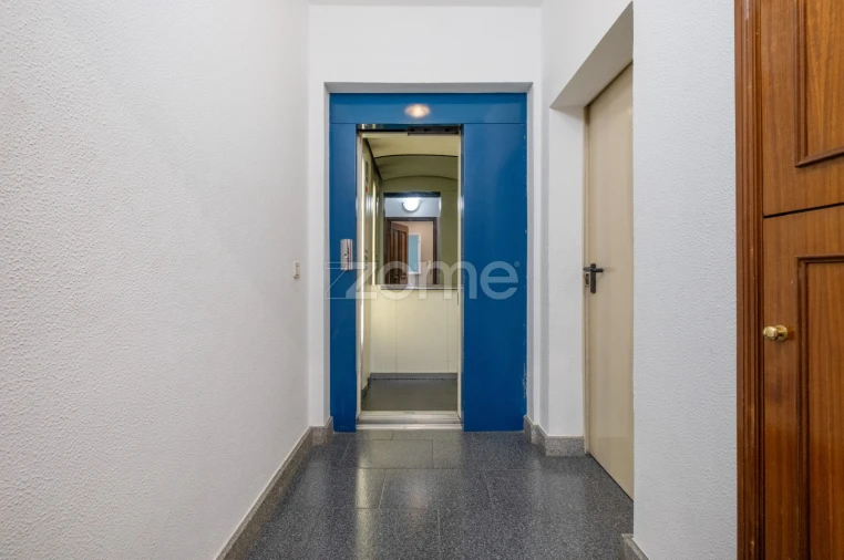 Apartamento T3 para Venda em Fânzeres e São Pedro da Cova Foto 41