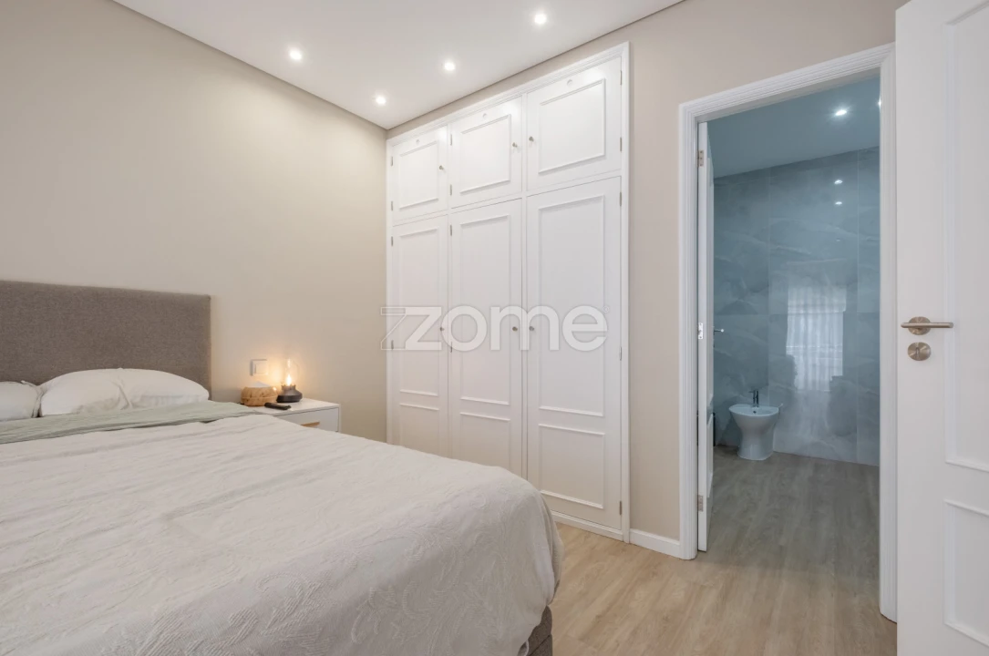 Apartamento T3 para Venda em Fânzeres e São Pedro da Cova Foto 25