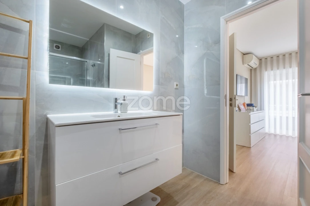 Apartamento T3 para Venda em Fânzeres e São Pedro da Cova Foto 26