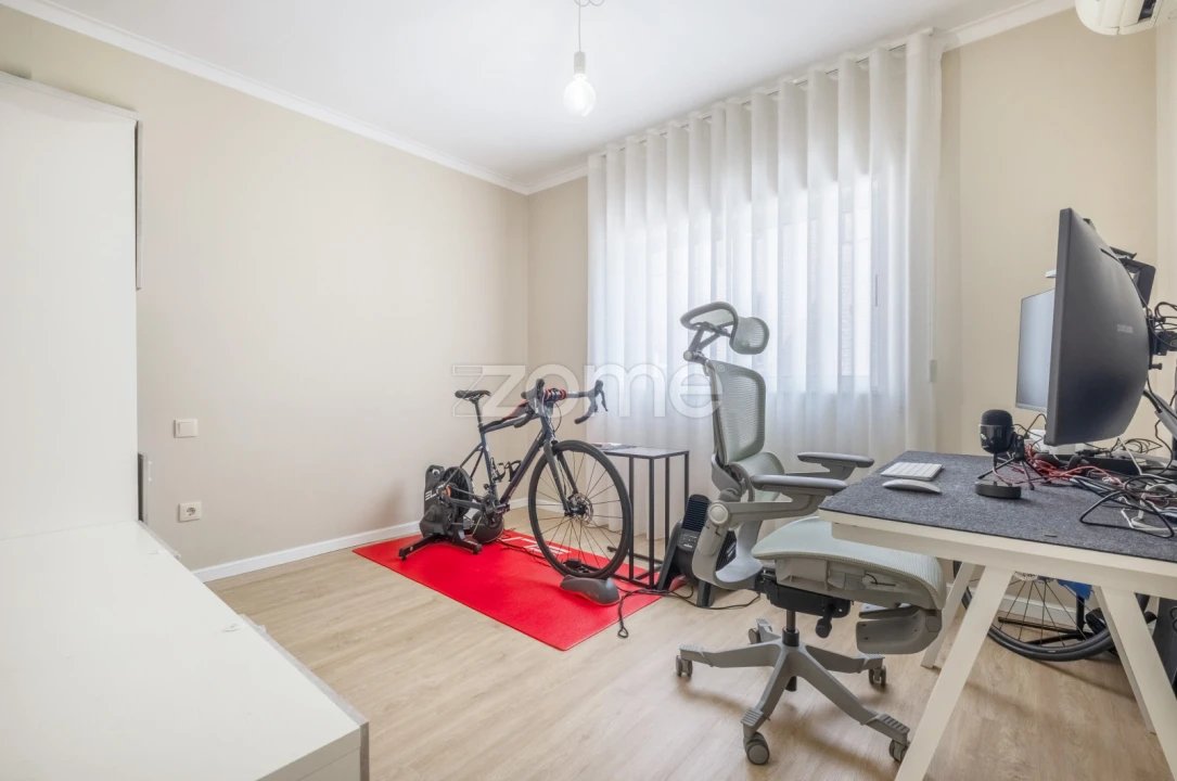 Apartamento T3 para Venda em Fânzeres e São Pedro da Cova Foto 30