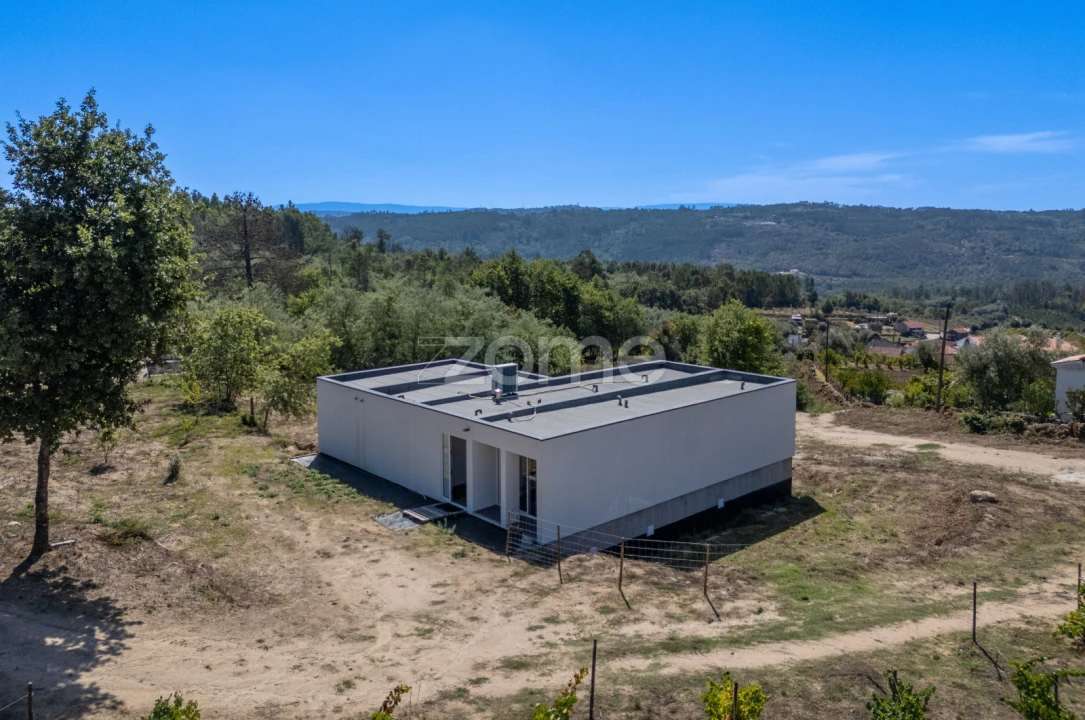 Moradia T3 para Venda em Pindo Foto 5