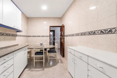 Moradia T3 para Venda em Jazente