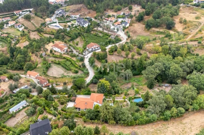 Moradia T3 para Venda em Jazente