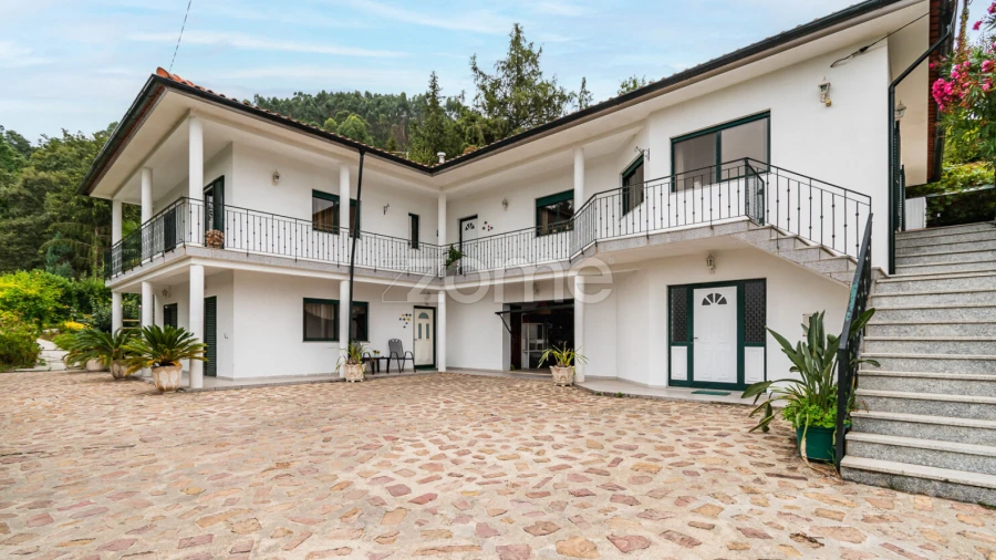 Moradia T3 para Venda em Jazente
