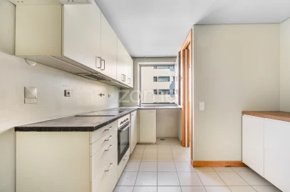 Apartamento T2 para Arrendamento em Matosinhos e Leça da Palmeira